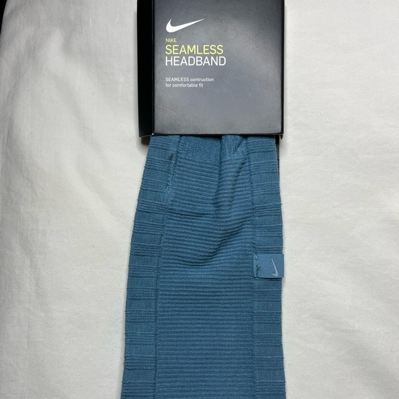 Nike Seamless Headband Unisex Color Cerulean/ Armory Blue - Picture 2 of 6